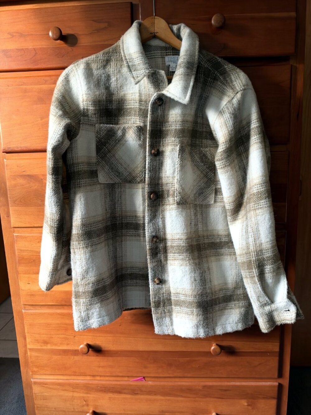 Time and Tru Brushed Plaid Shacket Women's L 12-14 Cream Tan Shirt Jacket